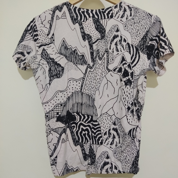 Gorman organics size 6 ain't no mountain tshirt - Picture 5 of 5